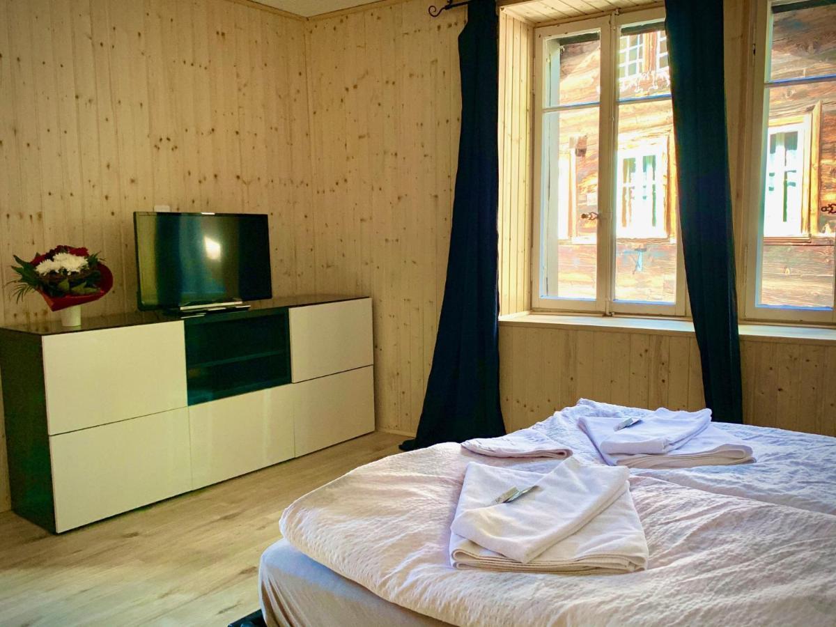 Weisses Roessli Hotel Leukerbad Eksteriør billede